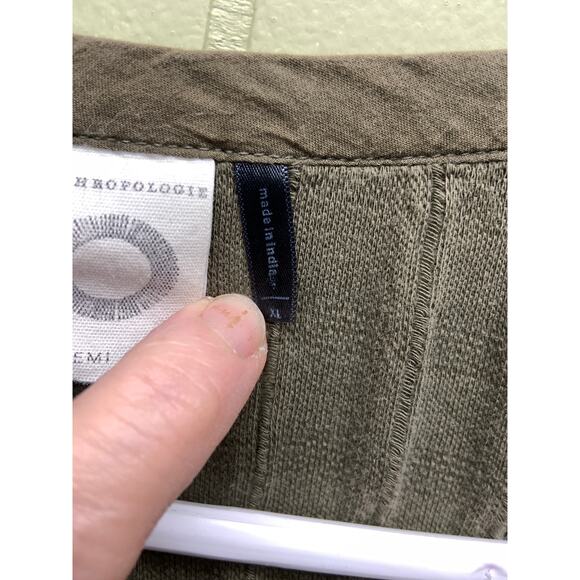 Anthropologie Akemi Kin Dandelion Embroidered Tee Floral Green Top XL - Picture 4 of 8